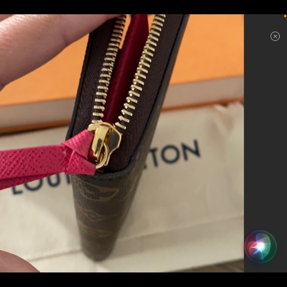 LV Clemence Wallet - Picture 6 of 7